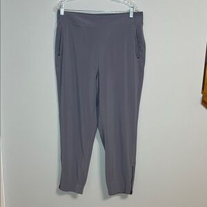 ATHLETA Women’s Stylish Gray Casual Pants Size 14